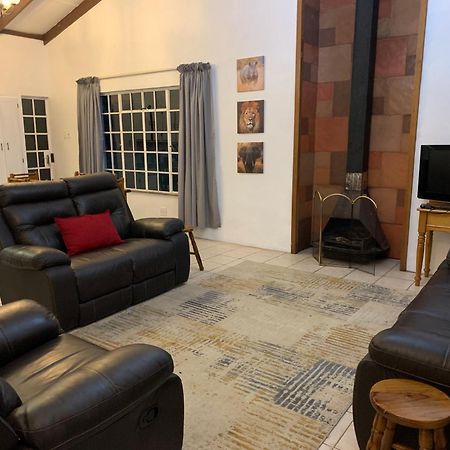 شقة Brackenburn Trout And Trail Retreat Elandskop المظهر الخارجي الصورة