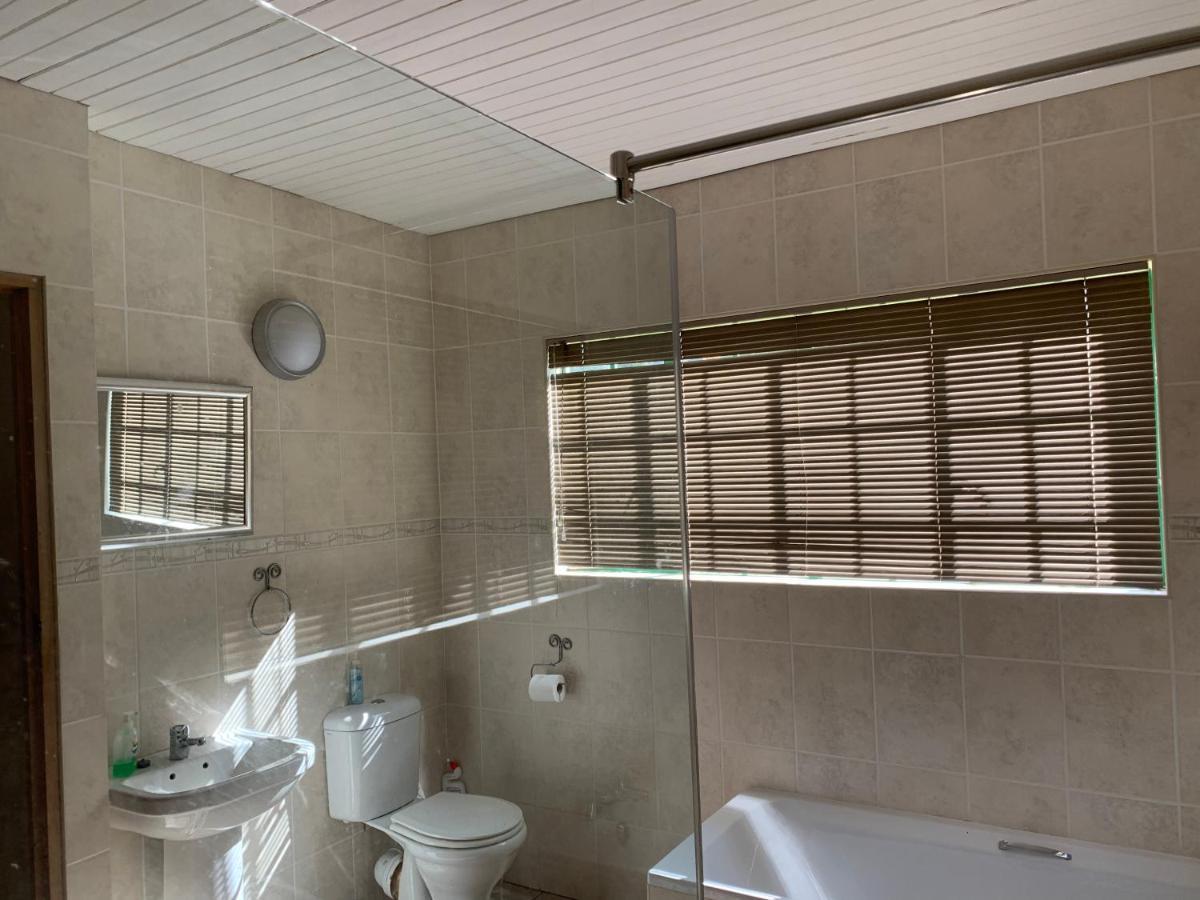 شقة Brackenburn Trout And Trail Retreat Elandskop المظهر الخارجي الصورة